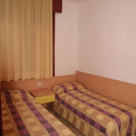 Guardamar Apartment Caorle Bagian luar foto