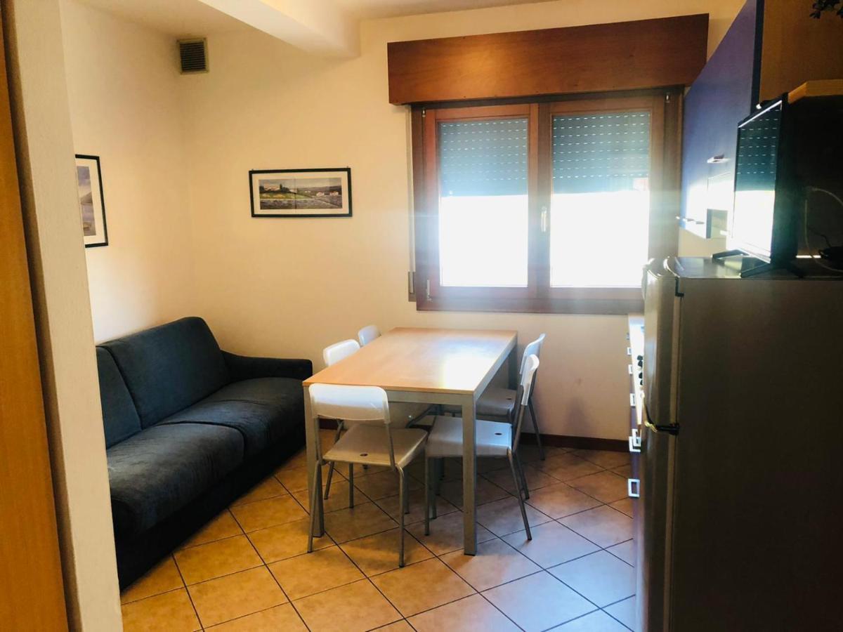 Guardamar Apartment Caorle Bagian luar foto