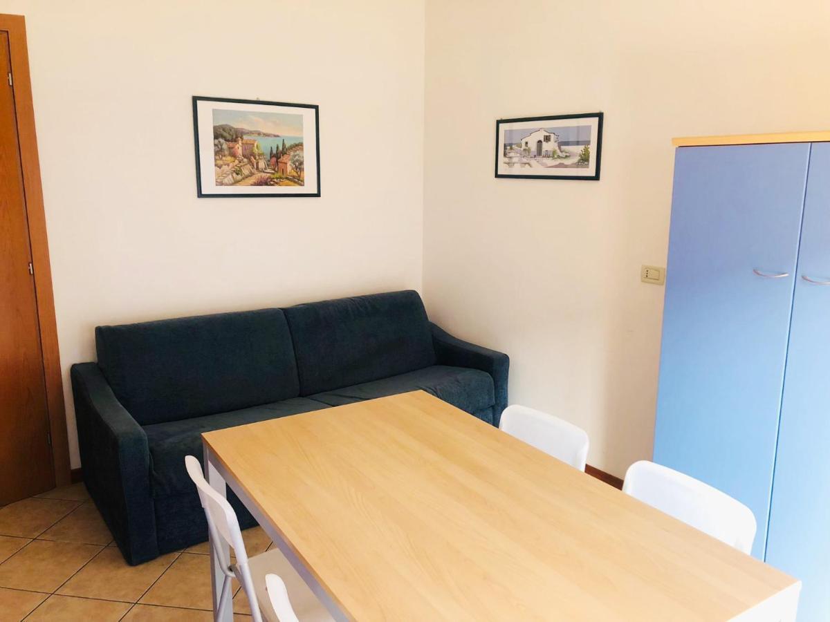 Guardamar Apartment Caorle Bagian luar foto